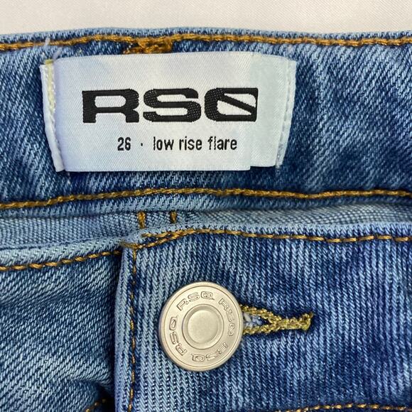 RSQ Low Rise Flare Distressed Cutoff Blue Denim Jeans 26 Womens Juniors festival - Picture 4 of 8